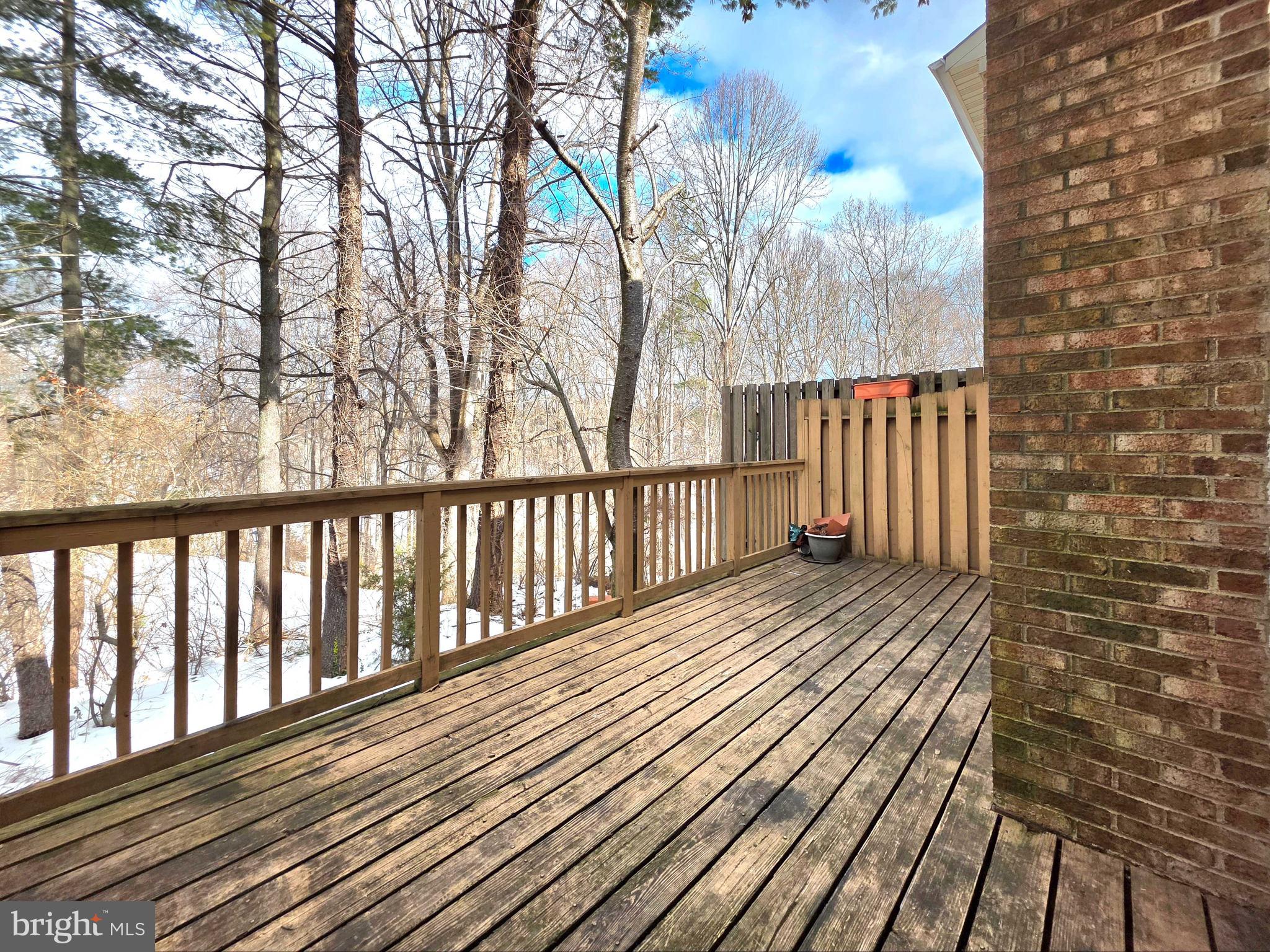 2520 DOVERHILL COURT