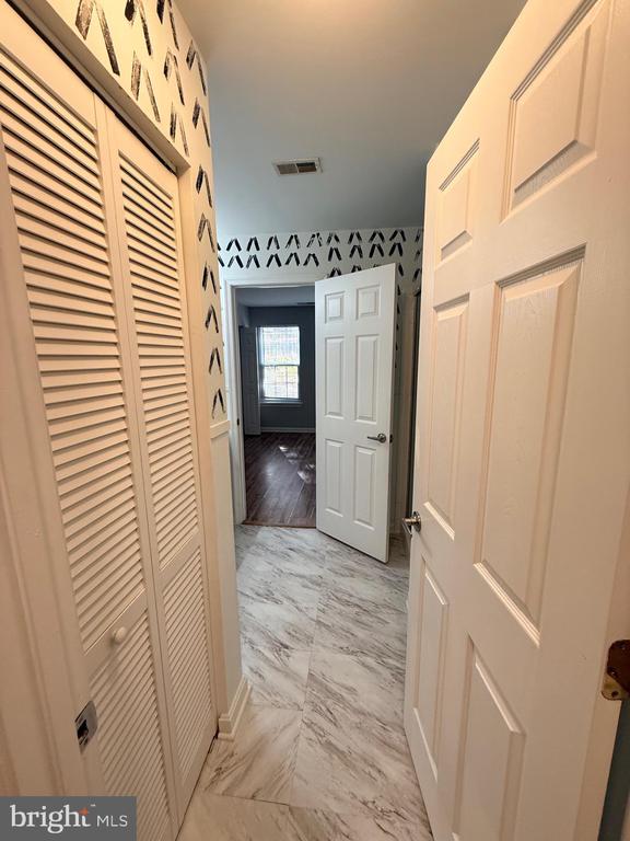 13621 GARFIELD PLACE 102
