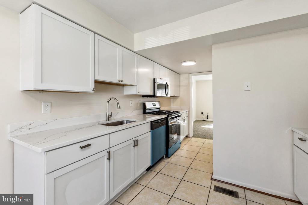 14872 DORIAN DRIVE