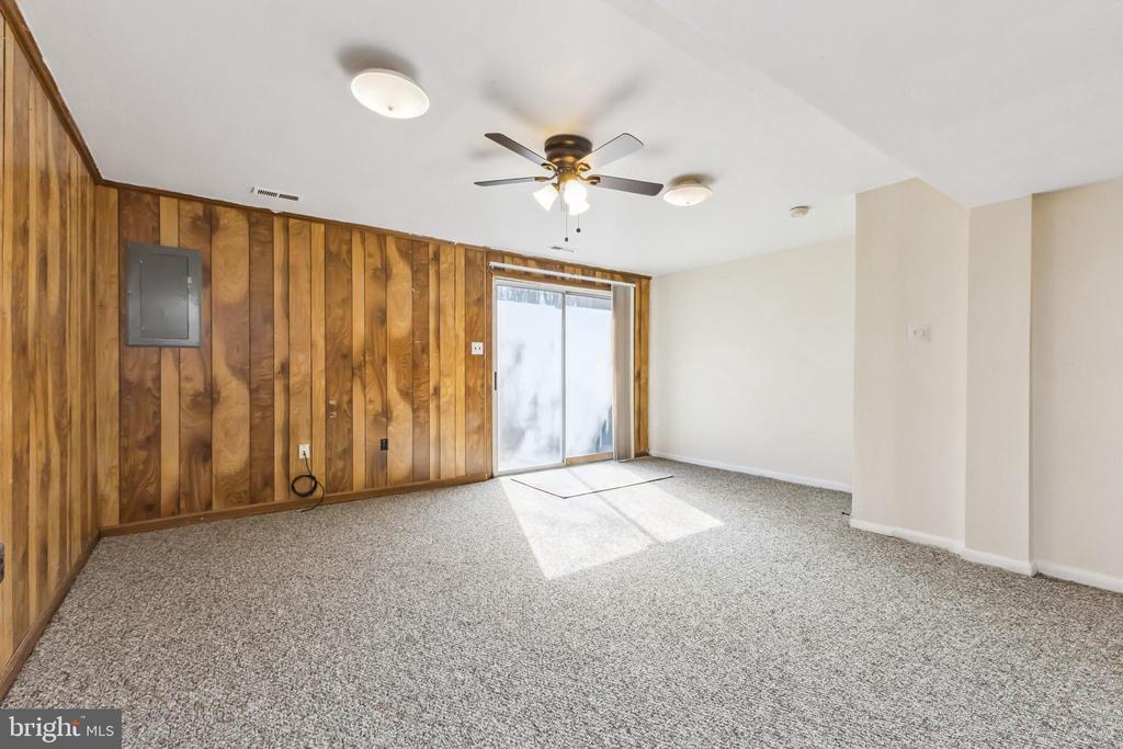 14872 DORIAN DRIVE