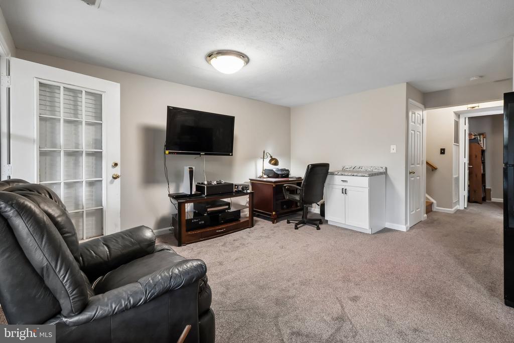 8409 TACKHOUSE LOOP