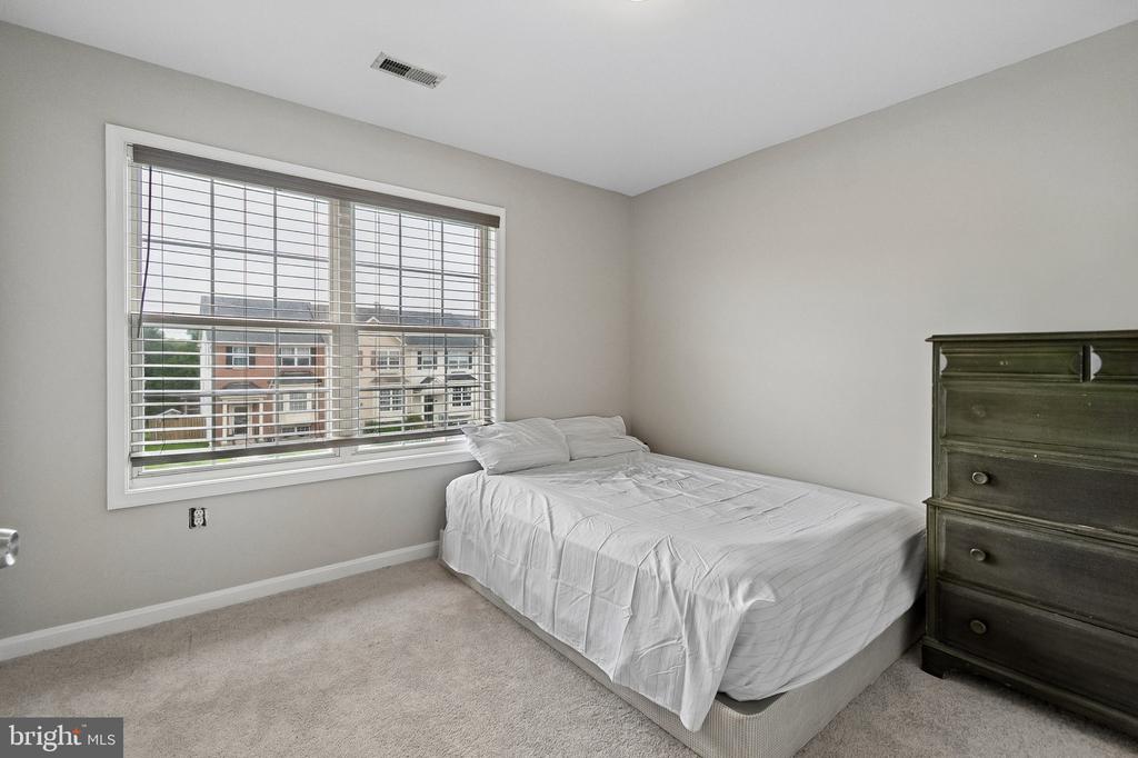 8409 TACKHOUSE LOOP
