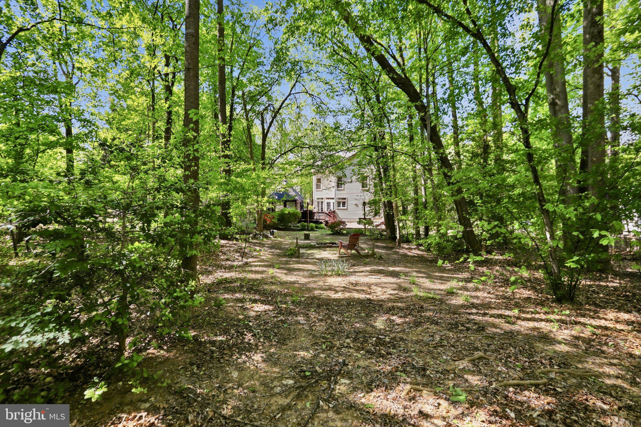 7858 MEADOWGATE DRIVE