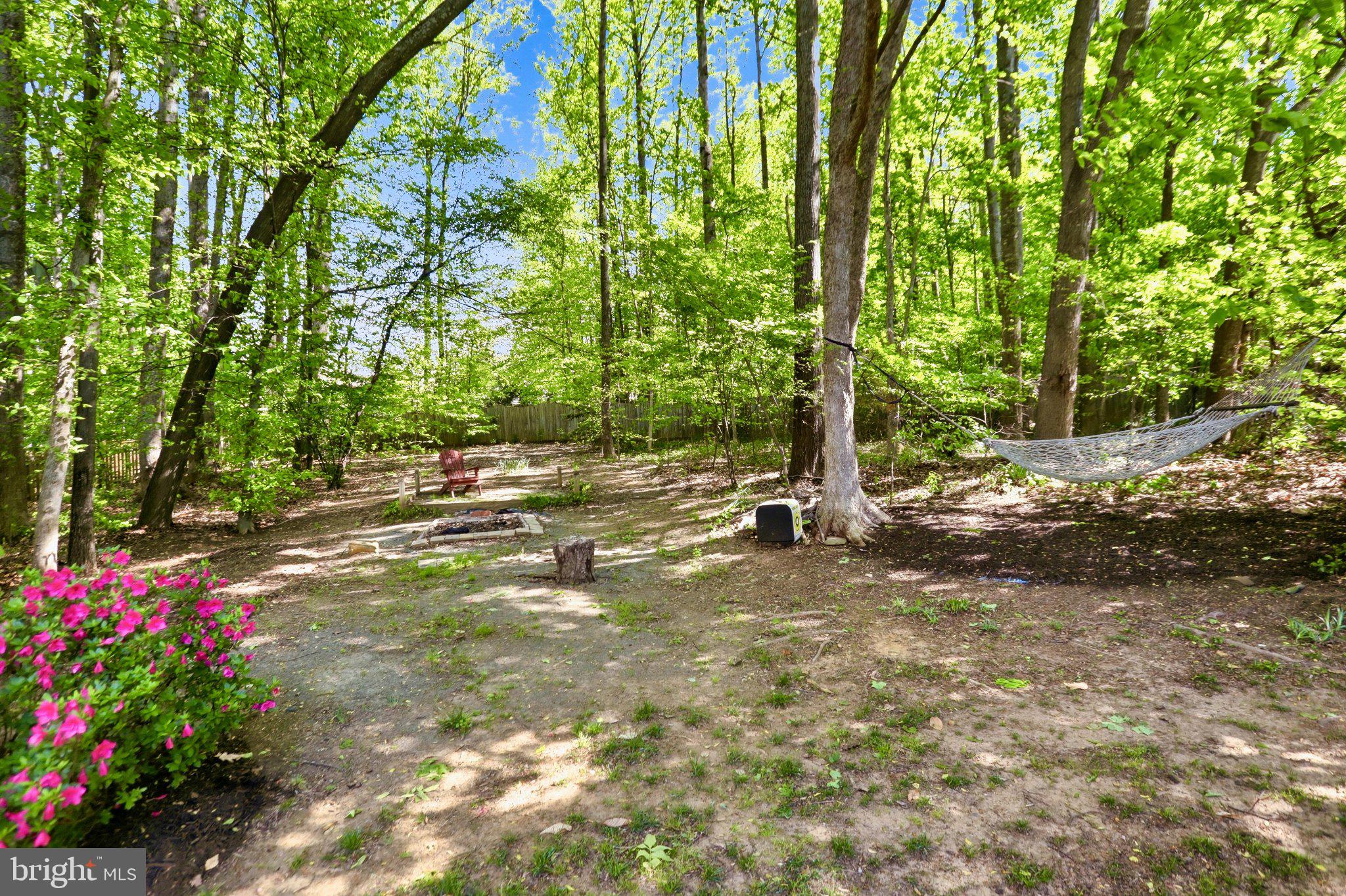 7858 MEADOWGATE DRIVE