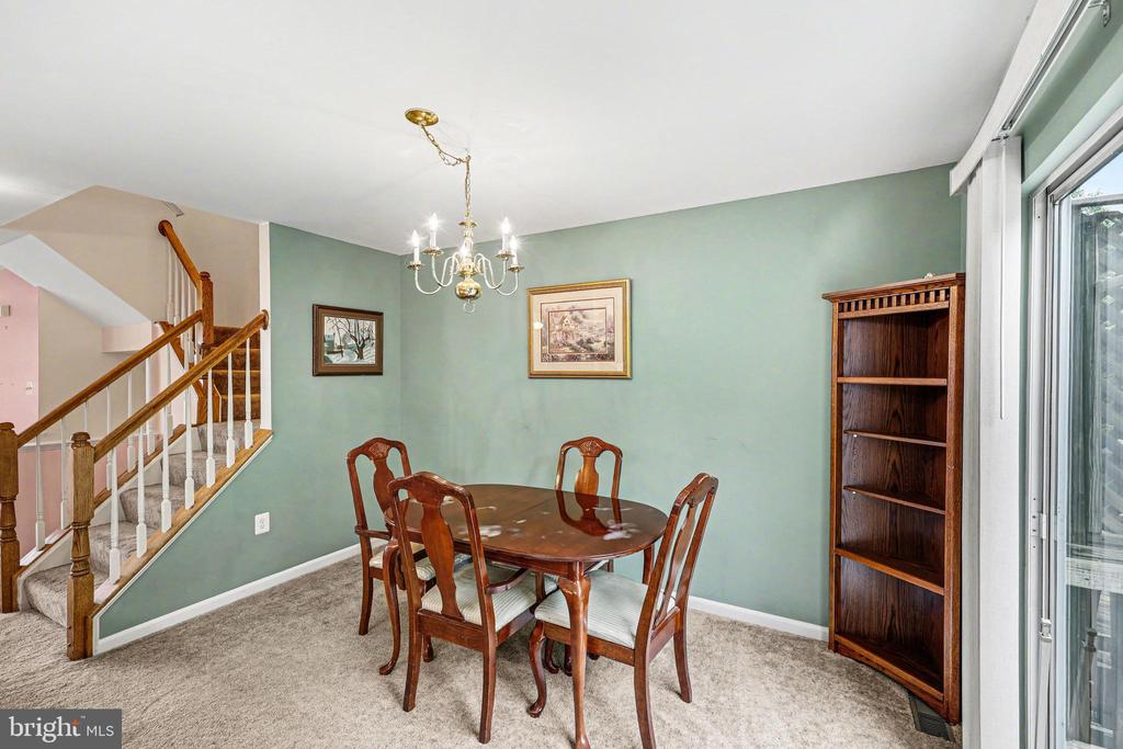 3362 VINELAND PLACE