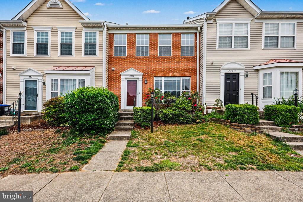 3362 VINELAND PLACE