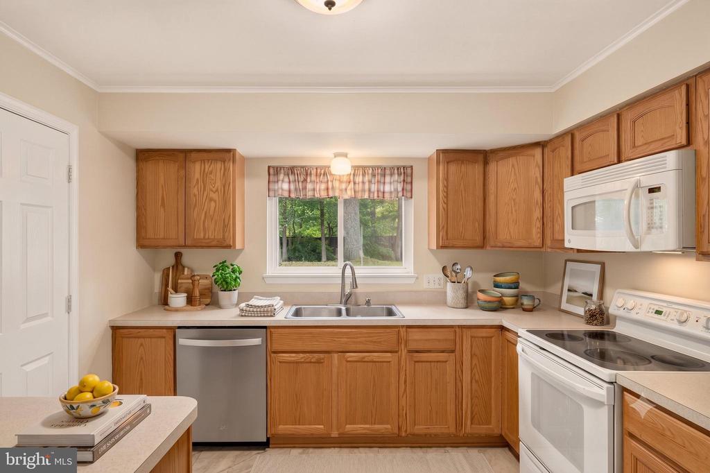 13008 STURBRIDGE ROAD