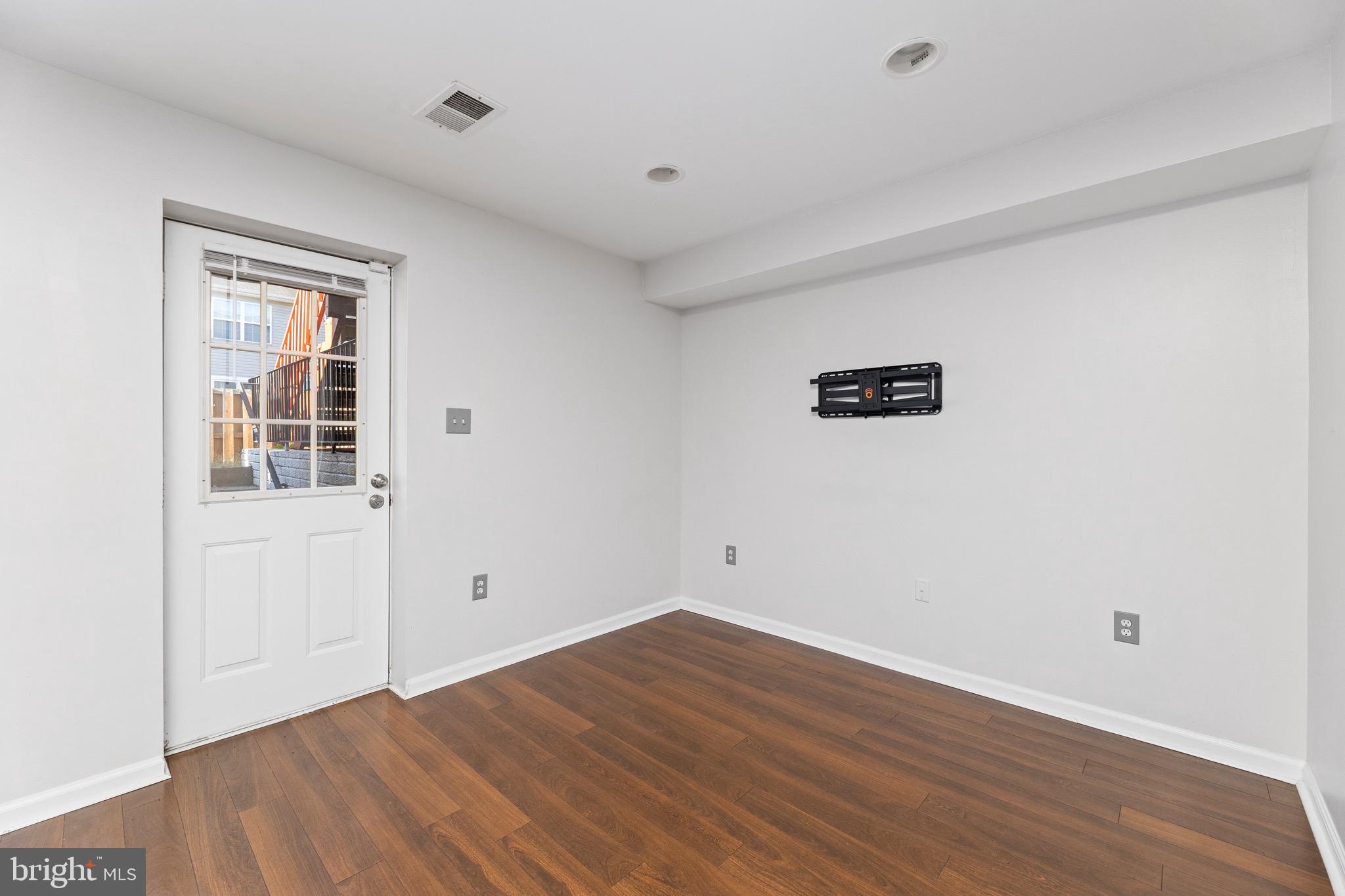 3343 CAPE MAY COURT