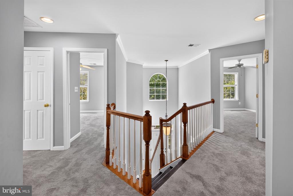 9036 WOODPECKER COURT