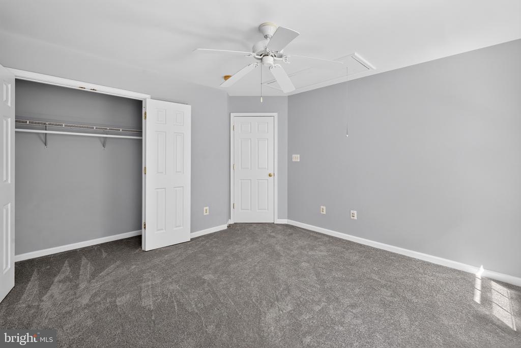 9036 WOODPECKER COURT