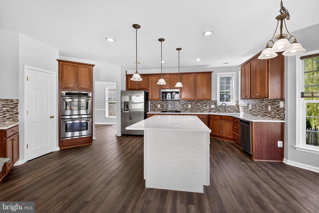9036 WOODPECKER COURT