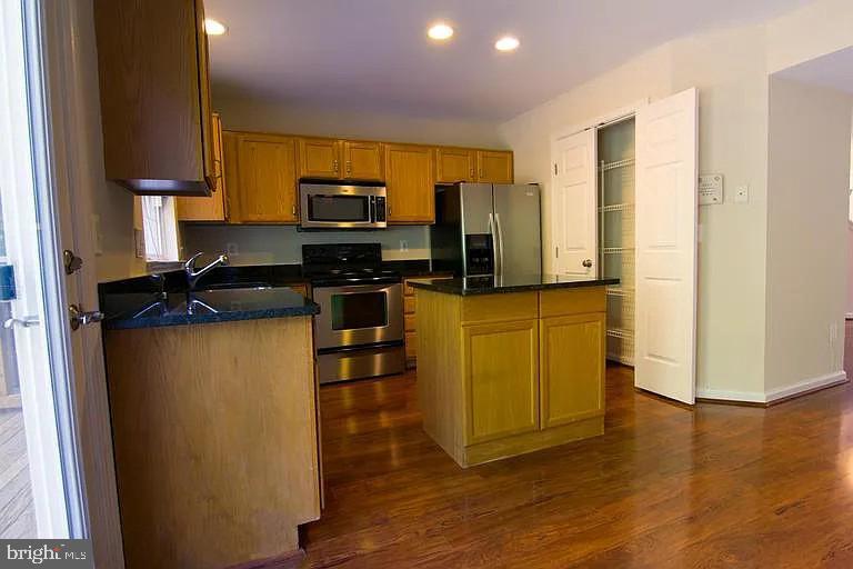 15531 THREE OTTERS PLACE