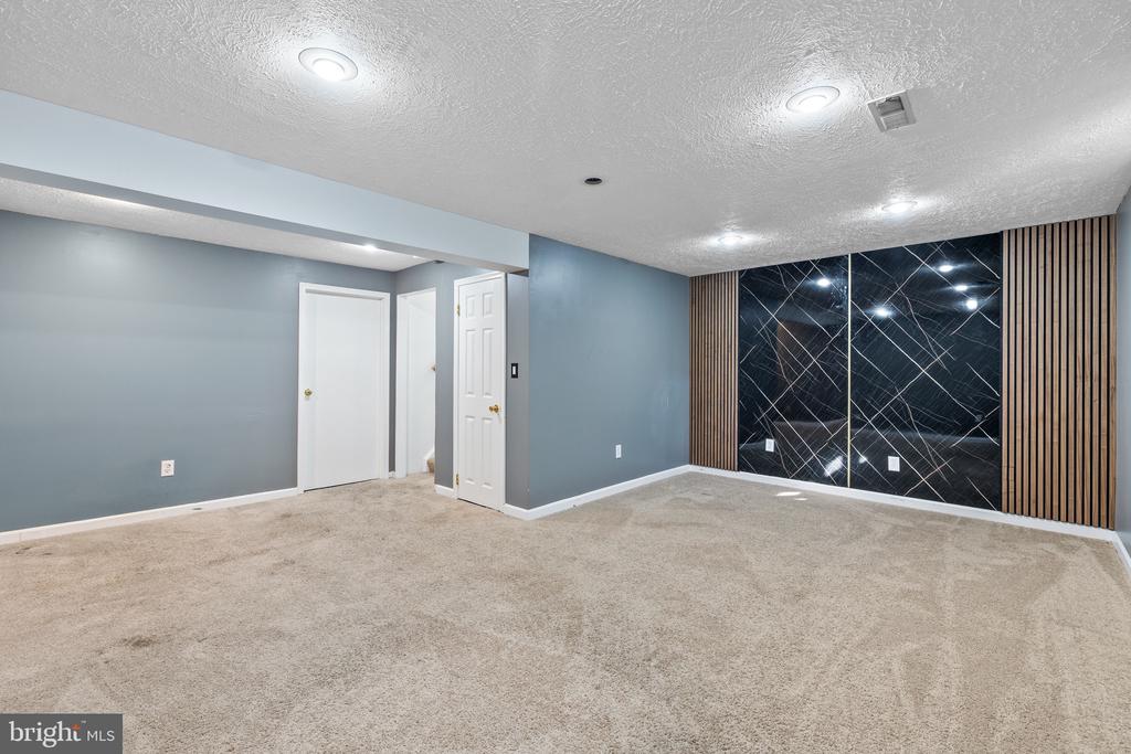 3669 STEWART LANE