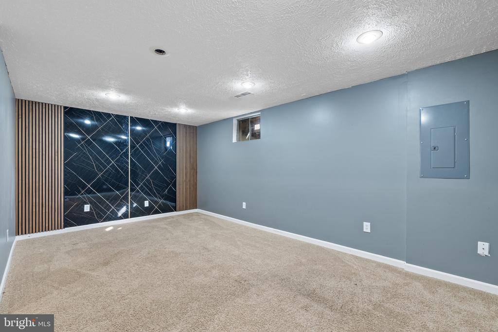 3669 STEWART LANE