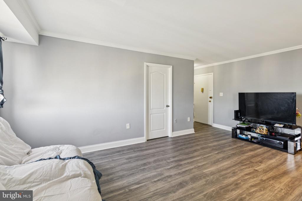 12705 DARA DRIVE Unit: 202