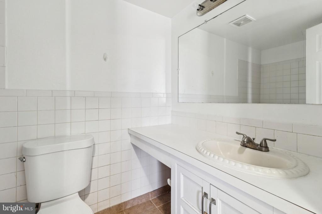 12705 DARA DRIVE Unit: 202