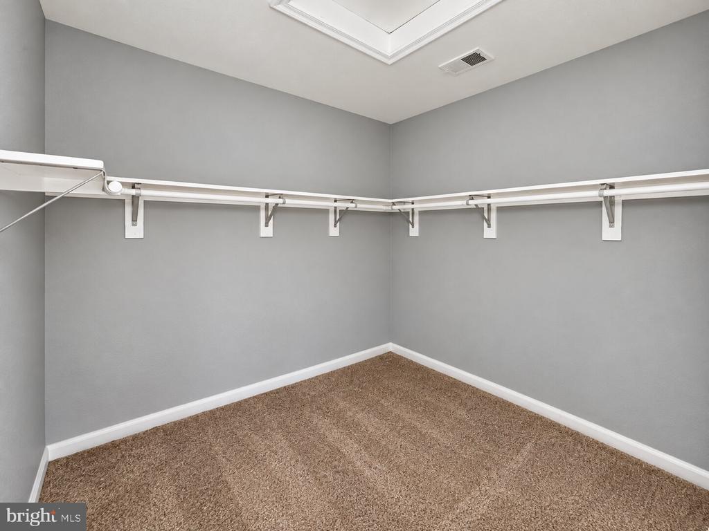 15693 PALERMO TERRACE
