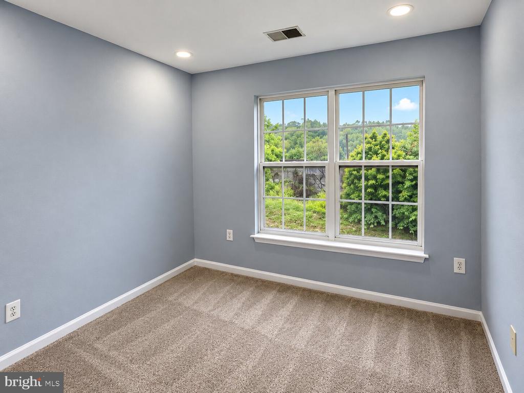 15693 PALERMO TERRACE