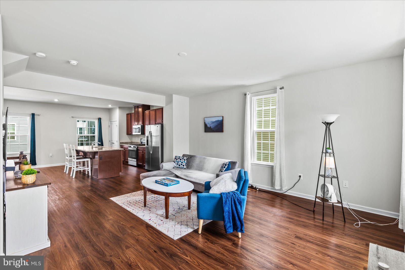 9721 CEDARMASS CIRCLE