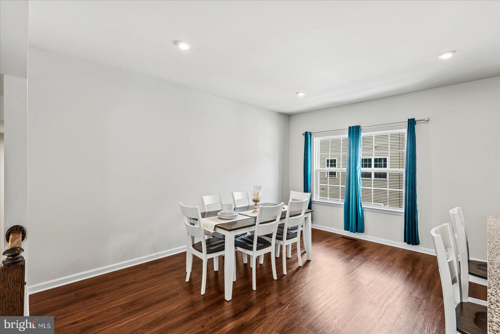 9721 CEDARMASS CIRCLE