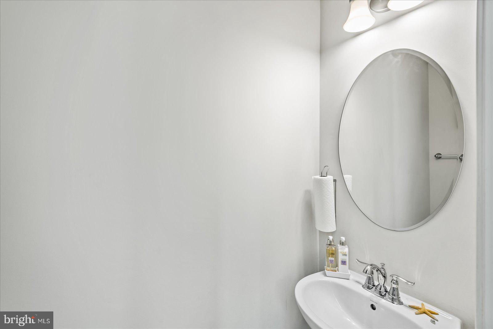 9721 CEDARMASS CIRCLE