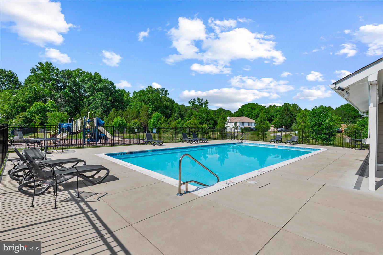 9721 CEDARMASS CIRCLE