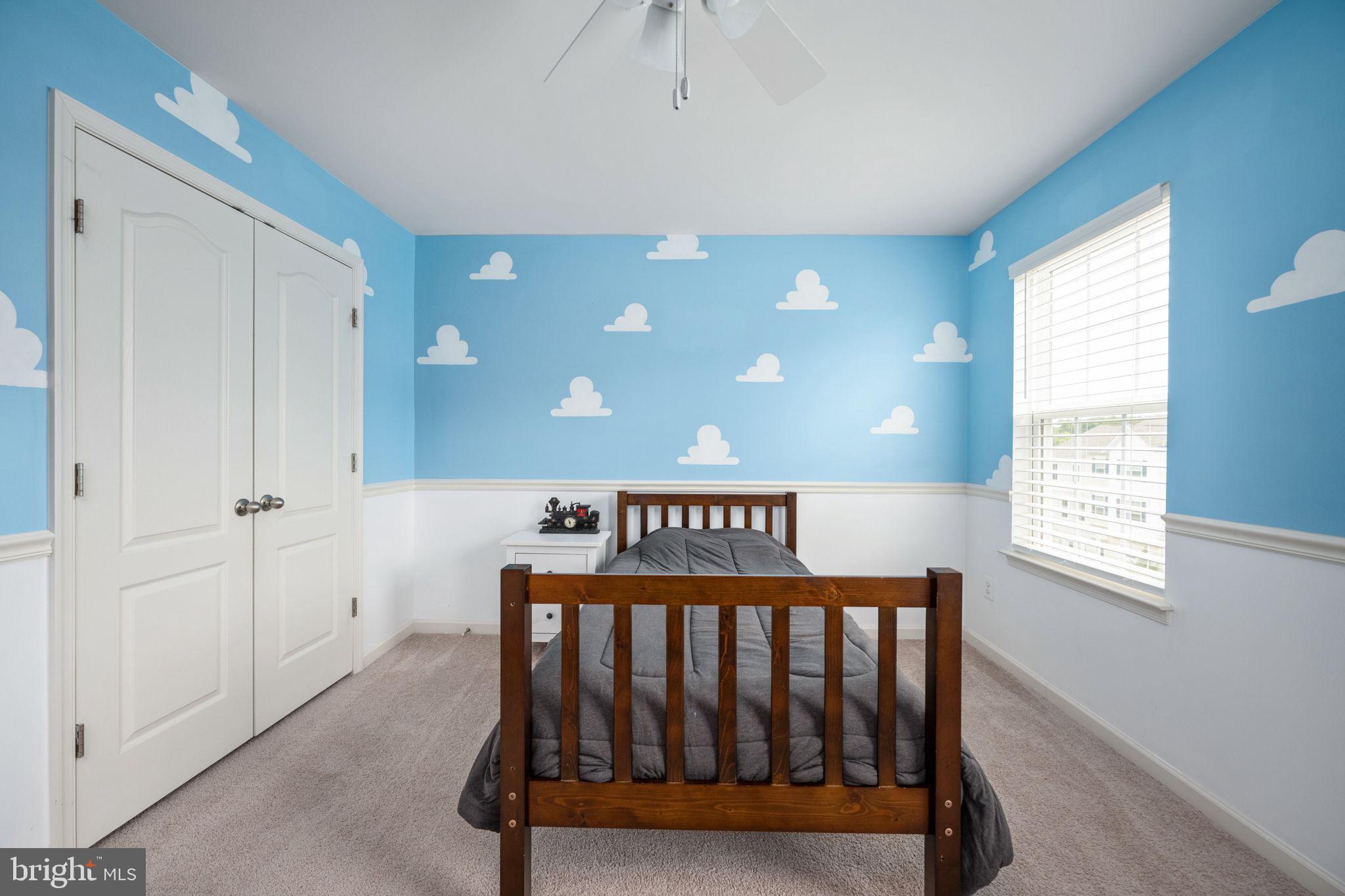 1606 HUDGINS FARM CIRCLE