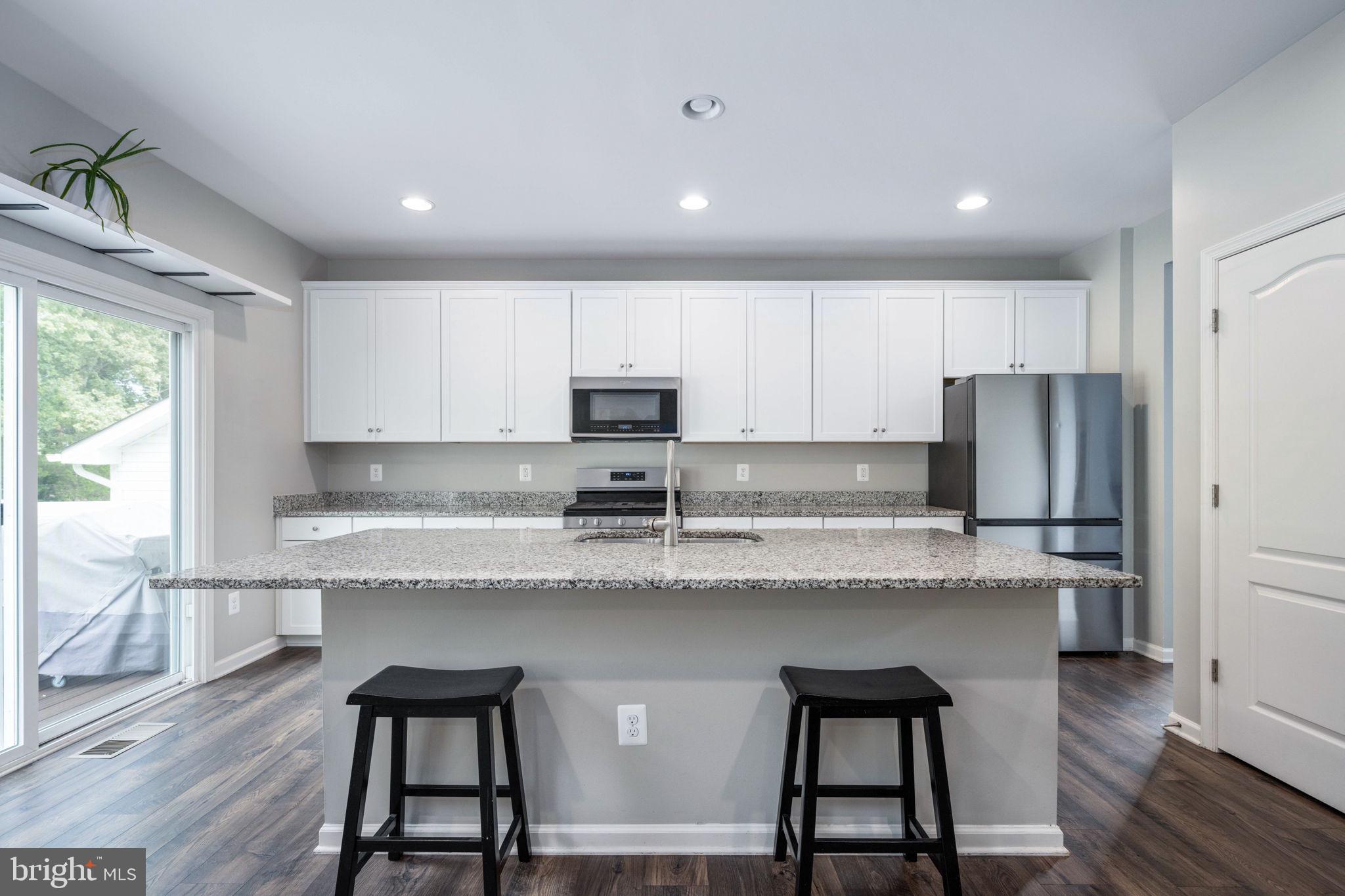 1606 HUDGINS FARM CIRCLE