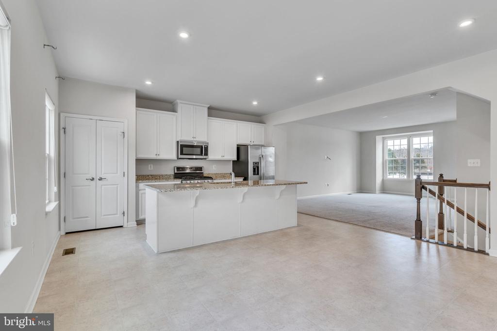 9903 Cedarmass Cir