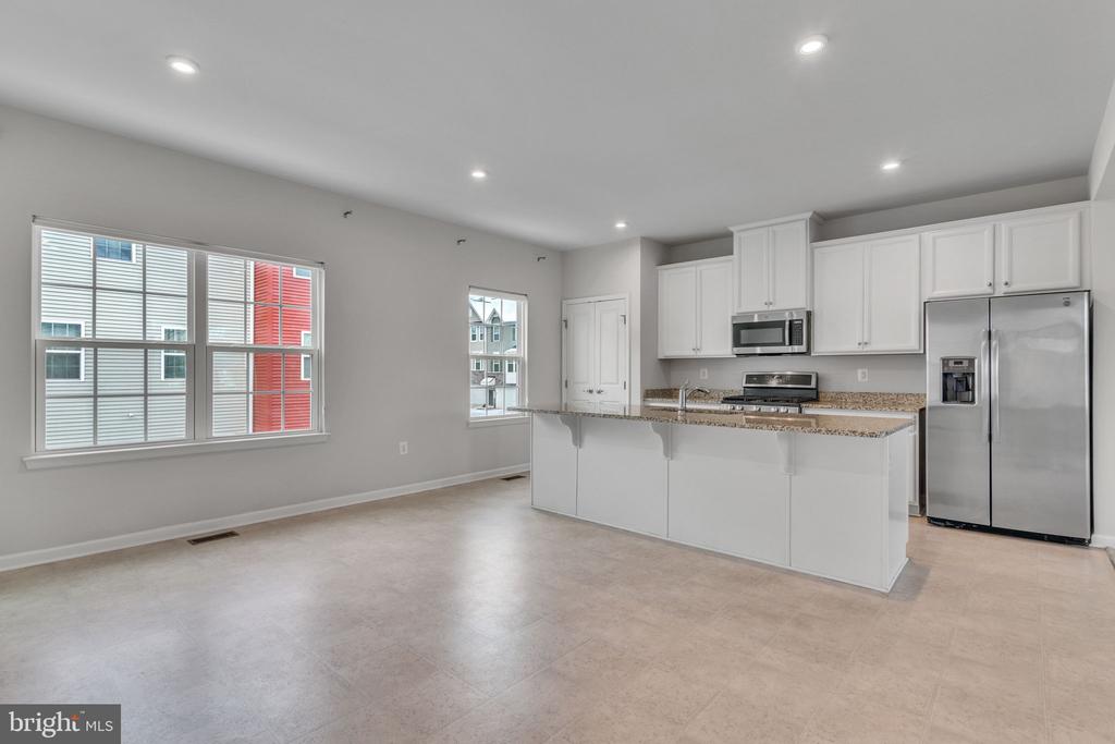9903 Cedarmass Cir