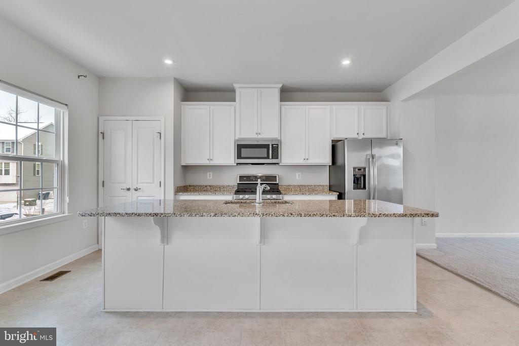 9903 Cedarmass Cir