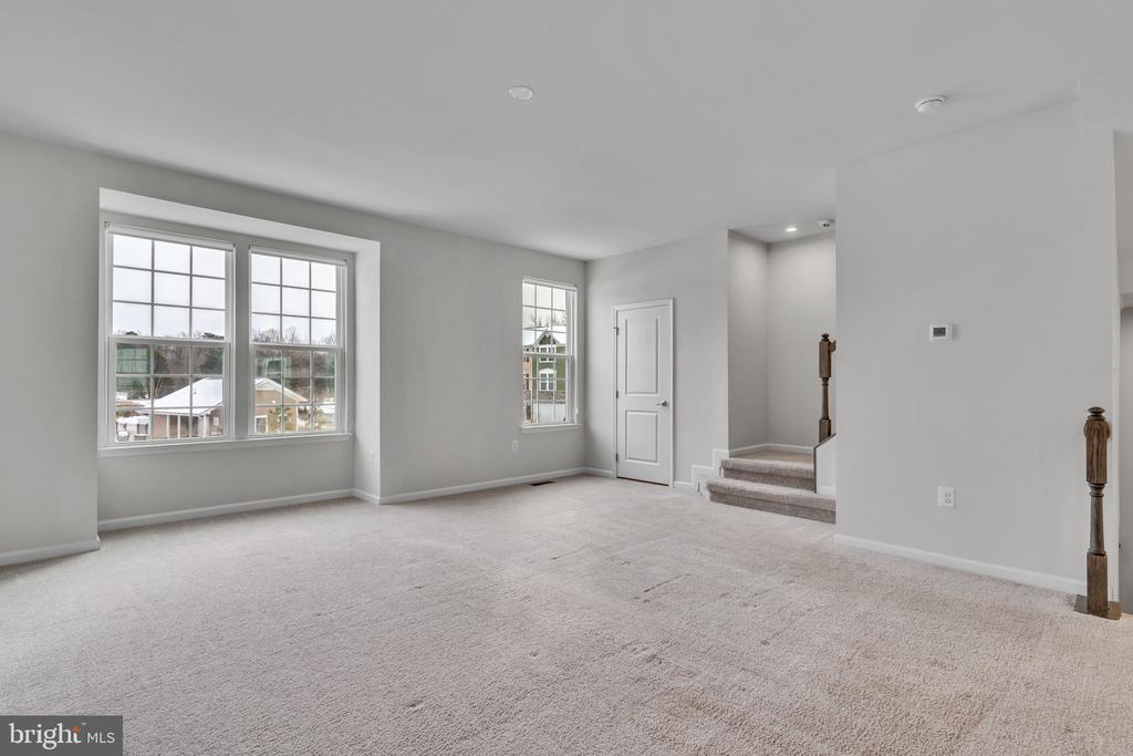 9903 Cedarmass Cir