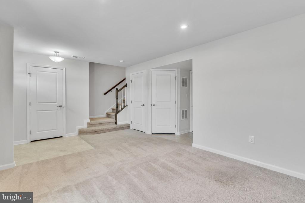 9903 Cedarmass Cir