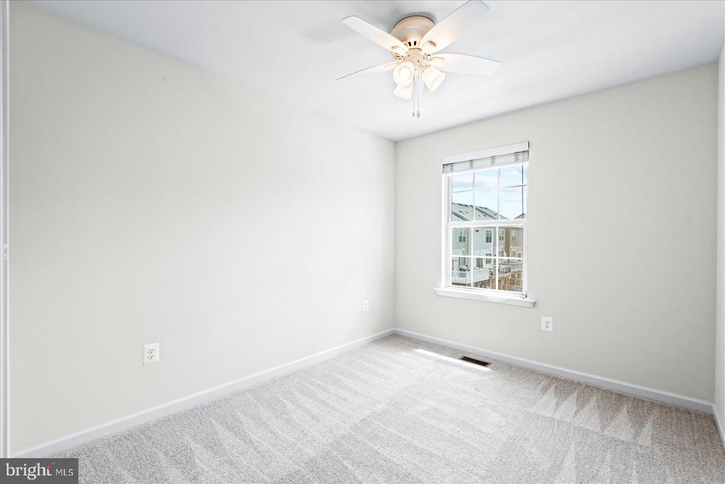 2221 CHAMPIONS WAY