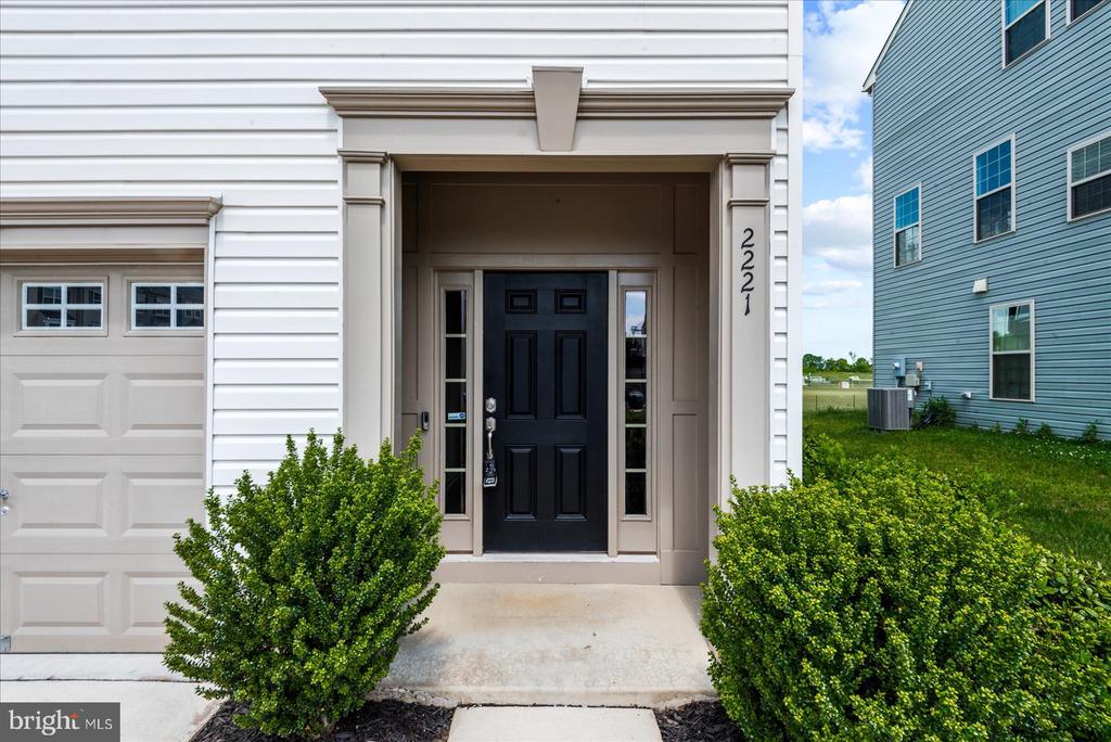 2221 CHAMPIONS WAY
