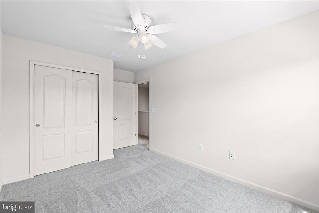 2221 CHAMPIONS WAY