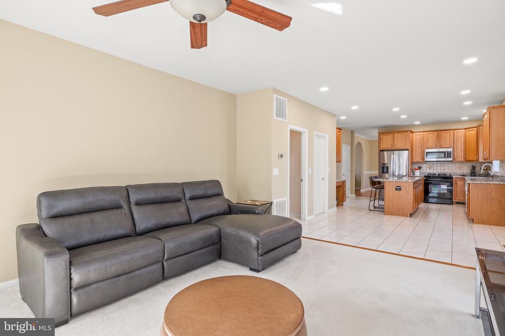 10815 STACY RUN
