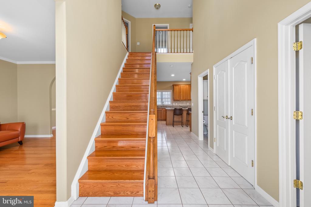 10815 STACY RUN