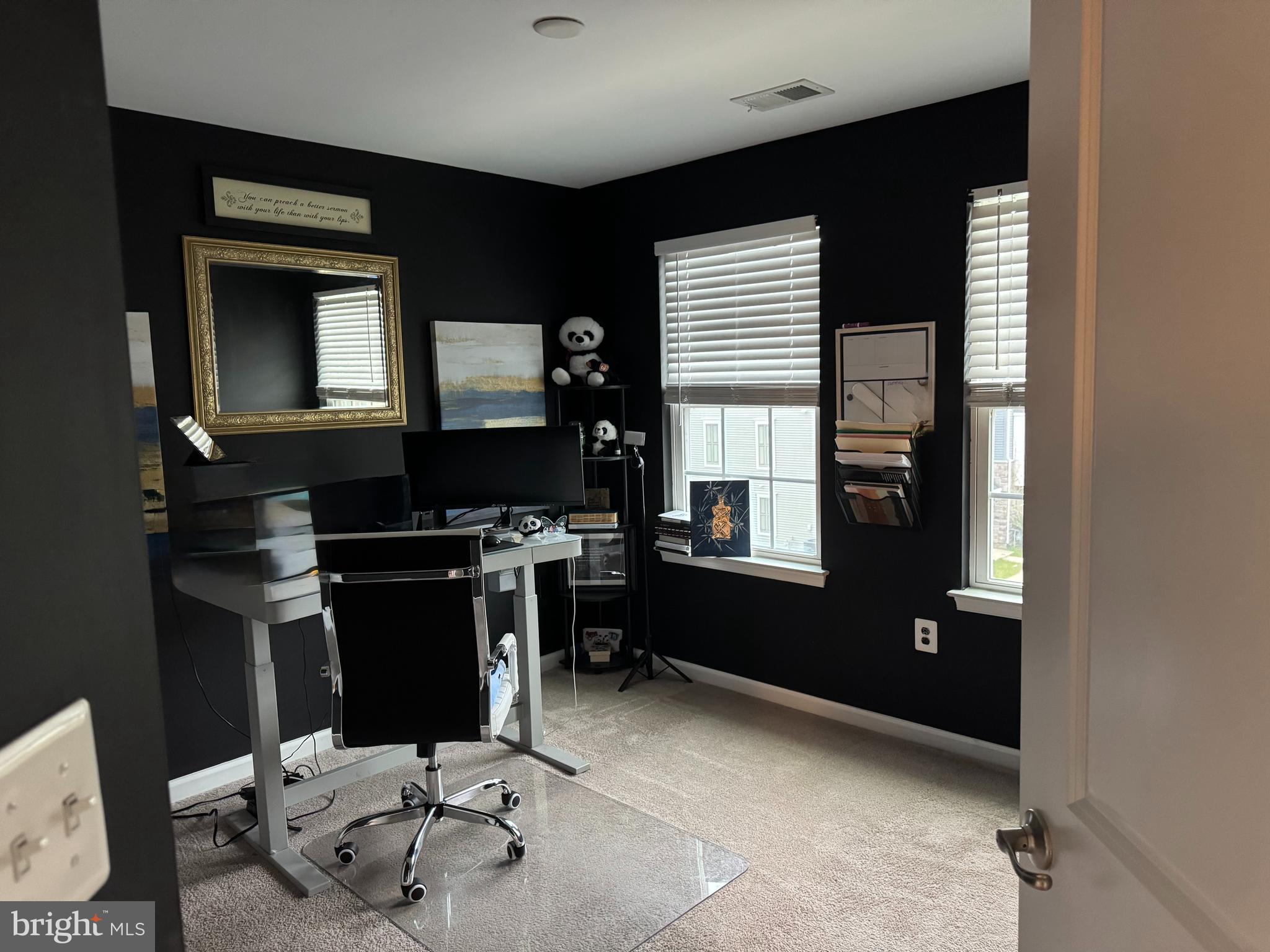 9816 CEDARMASS CIRCLE