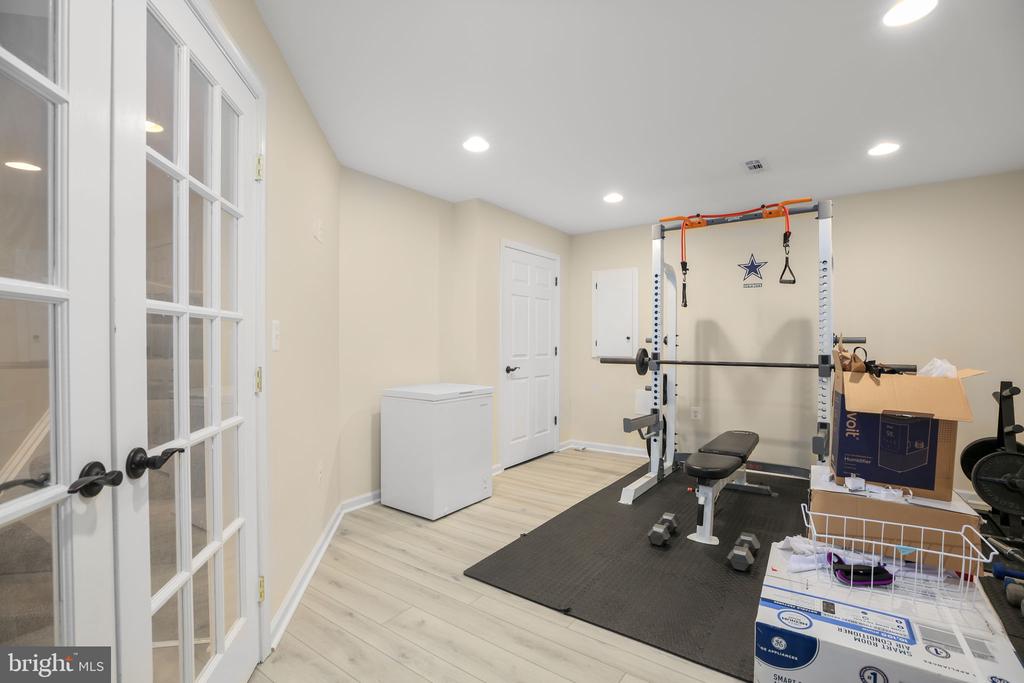 10100 SACHS COURT