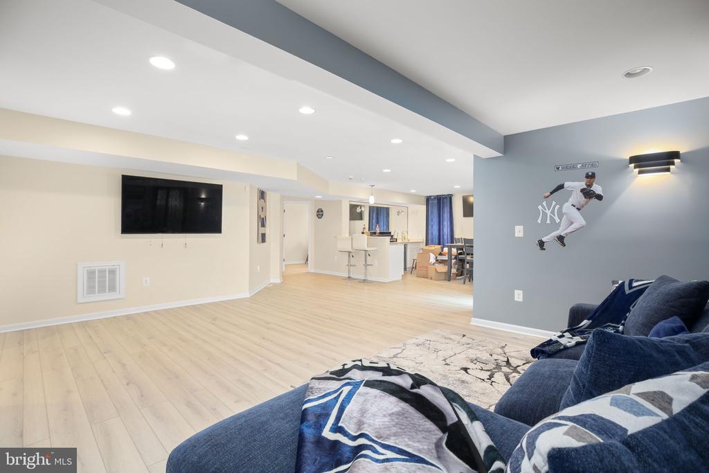 10100 SACHS COURT