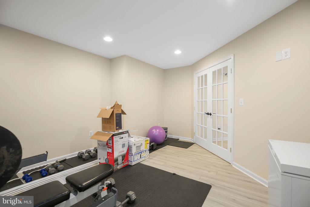 10100 SACHS COURT