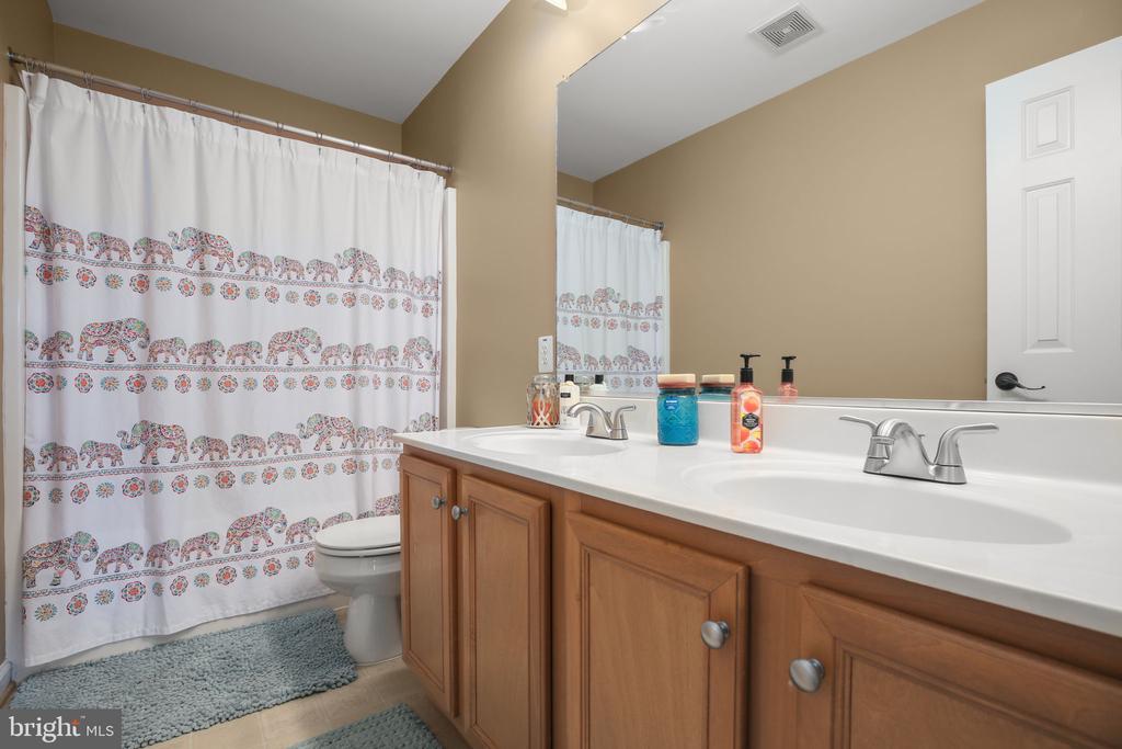 10100 SACHS COURT
