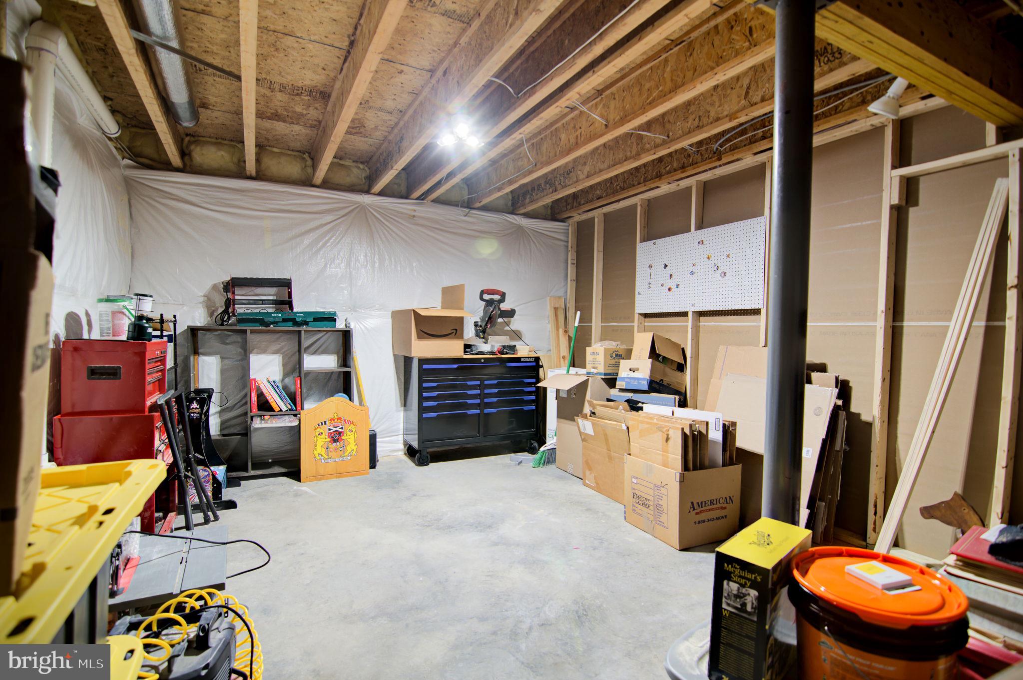 39 FOUNTAIN DRIVE