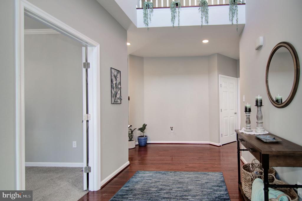39 FOUNTAIN DRIVE