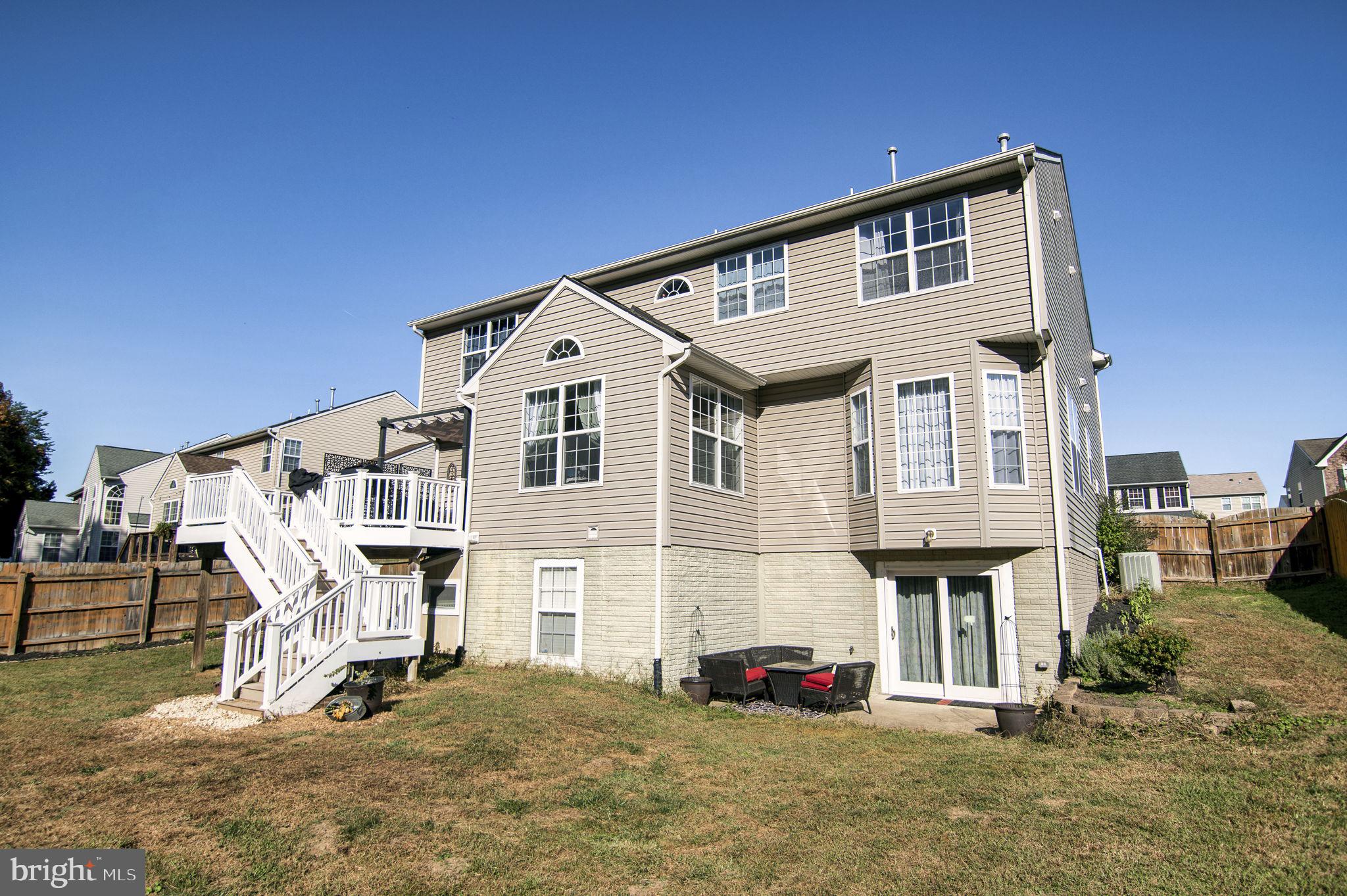 39 FOUNTAIN DRIVE
