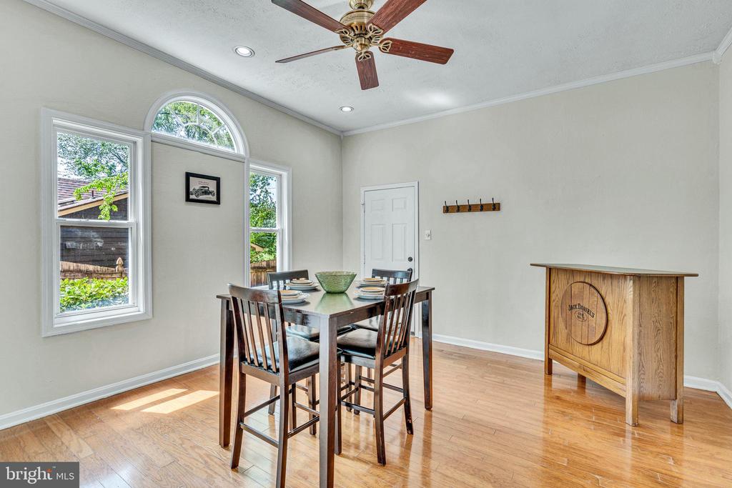 158 Olde Concord Rd
