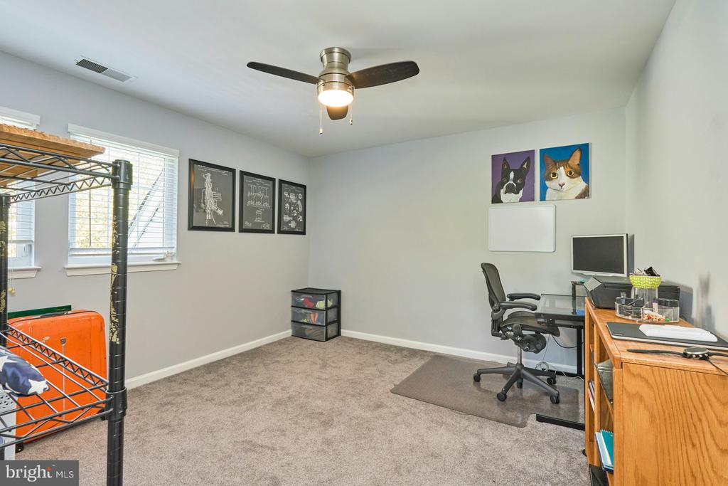5 WILD PLUM COURT