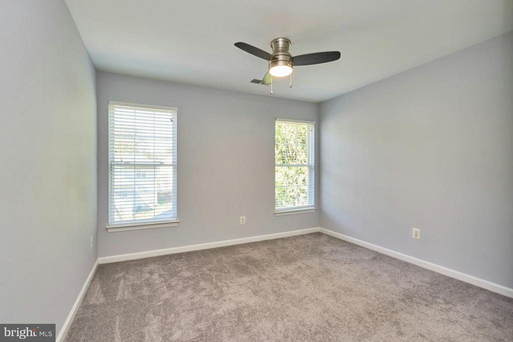 5 WILD PLUM COURT