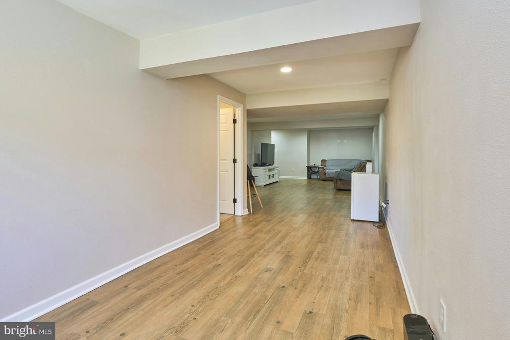 5 WILD PLUM COURT